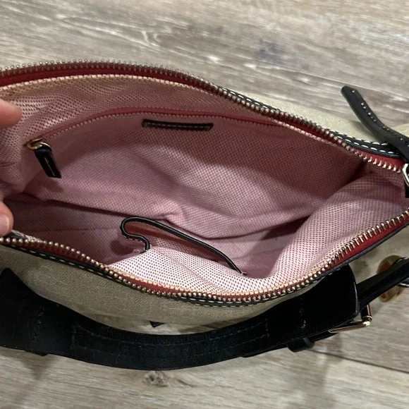 Dooney & Bourke Beige and Black Shoulder Bag - Picture 5 of 16